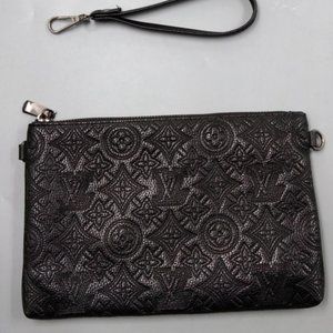 Monogram clutch with strap black